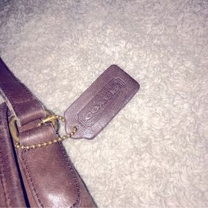Authentic coach leather cross shoulder handbag